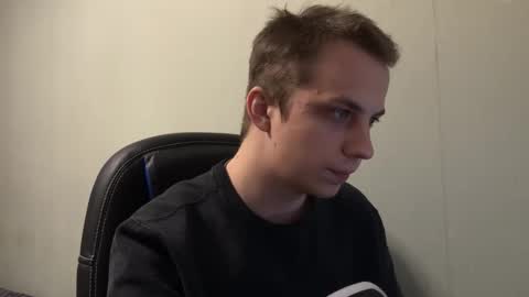 Snapshot of maroooa chatting on February 11, 6:57 pm Marko online show from February 11, 6:57 pm