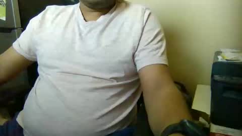 Married Horny Guy online show from April 10, 2:55 pm
