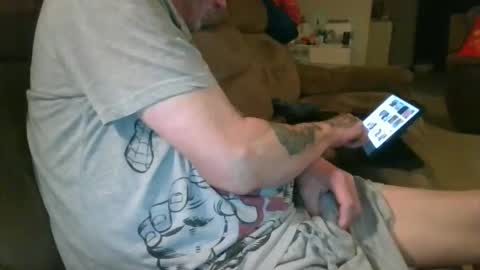 Snapshot of marrrrc chatting on April 4, 10:07 pm marrrrc online show from April 4, 10:07 pm