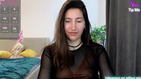 marrycolins online show from October 23, 4:45 am