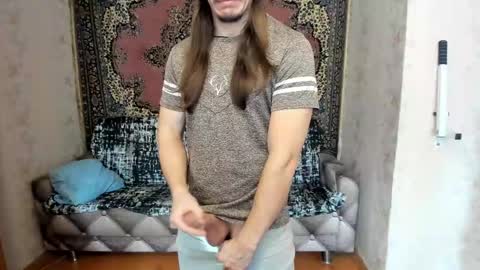 Alan online show from February 20, 8:28 am