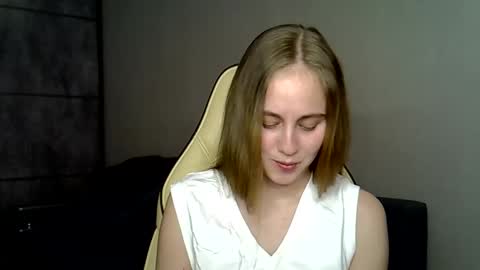 marryvi online show from March 18, 12:19 pm