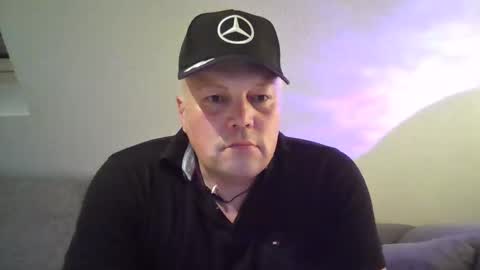 Snapshot of mars0481 chatting on September 12, 1:28 am mars0481 online show from September 12, 1:28 am