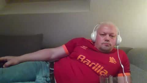 mars0481 online show from March 14, 9:31 pm