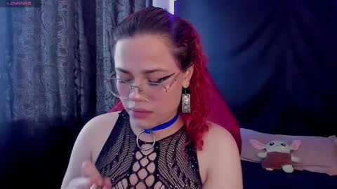 Snapshot of marsdoll chatting on January 4, 6:30 pm Marsdoll online show from January 4, 6:30 pm