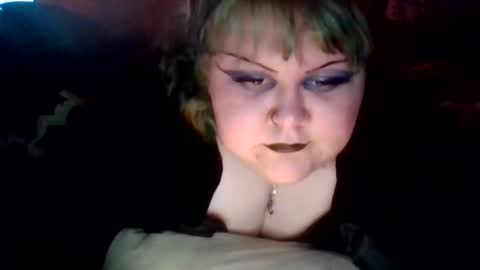 marshallmarx517 online show from March 5, 2:07 am