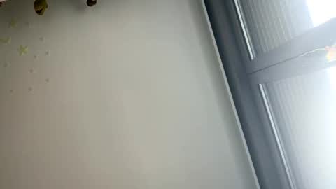 Snapshot of marsupilami_82_ chatting on February 27, 3:59 pm marsupilami_82_ online show from February 27, 3:59 pm