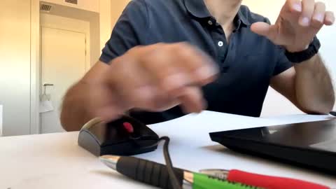 Snapshot of marsupilami_82_ chatting on October 1, 11:27 am marsupilami_82_ online show from October 1, 11:27 am