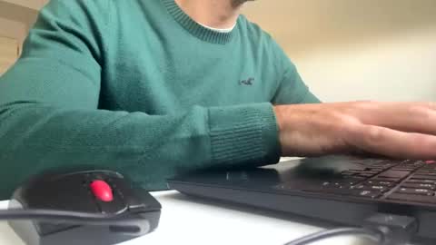 Snapshot of marsupilami_82_ chatting on November 19, 10:26 am marsupilami_82_ online show from November 19, 10:26 am