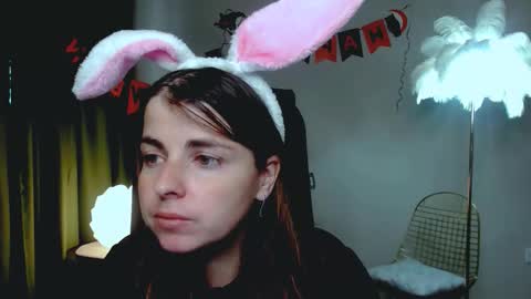 martaedams online show from October 22, 7:30 am