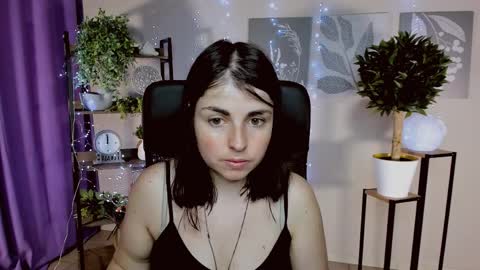 martaedams online show from March 30, 6:14 am