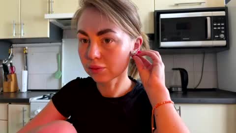 Marta online show from June 19, 7:23 am