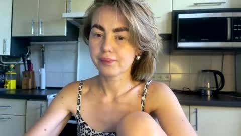 Marta online show from July 1, 1:13 pm