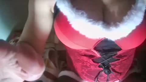 Snapshot of martamoontrans chatting on January 7, 1:17 am martamoontrans online show from January 7, 1:17 am