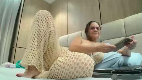 Snapshot of martha_mature chatting on November 24, 2:11 am martha online show from November 24, 2:11 am