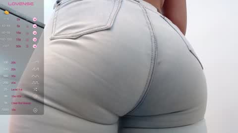 marthina thompson online show from December 9, 4:58 pm