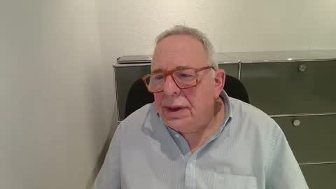 Snapshot of martin_1947 chatting on January 8, 10:34 pm martin_1947 online show from January 8, 10:34 pm