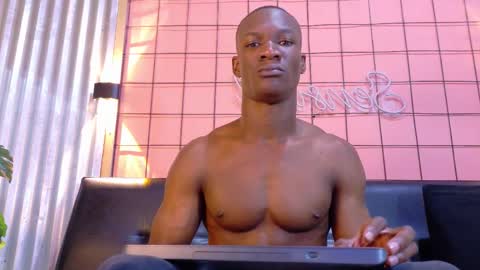 Martin online show from December 14, 1:44 am