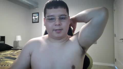 Snapshot of martin_militaryboy chatting on July 23, 11:02 pm martin_militaryboy online show from July 23, 11:02 pm