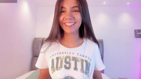 Snapshot of martina_mancinii chatting on January 15, 2:24 pm Martina online show from January 15, 2:24 pm