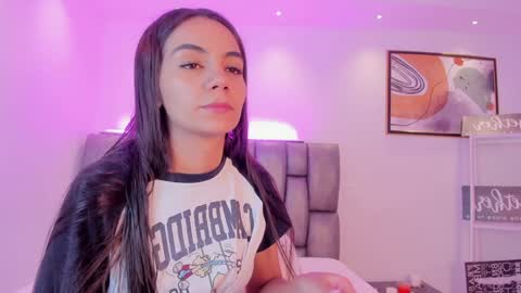 Snapshot of martina_mancinii chatting on January 24, 11:26 am Martina online show from January 24, 11:26 am