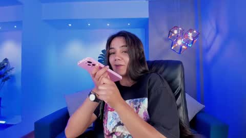 Snapshot of martina_mancinii chatting on February 22, 5:02 pm Martina online show from February 22, 5:02 pm