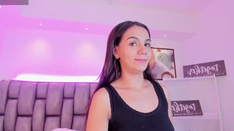 Snapshot of martina_mancinii chatting on March 4, 7:01 pm Martina online show from March 4, 7:01 pm