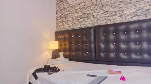 Martina online show from September 12, 2:06 pm