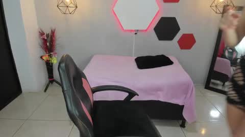 Martina online show from January 15, 7:37 am