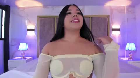 Martina Garcia online show from July 3, 7:31 pm