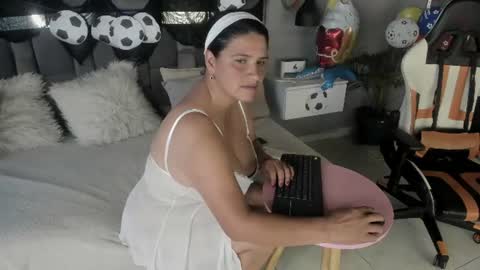 Martina online show from July 9, 8:24 pm