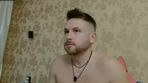 martinbrux online show from March 1, 10:23 pm