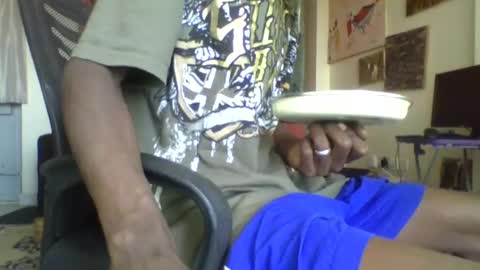 Snapshot of martineznn64 chatting on January 23, 8:57 am martineznn64 online show from January 23, 8:57 am