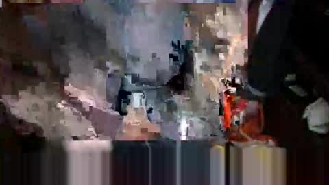 Snapshot of martingiles777 chatting on December 19, 11:17 am martingiles777 online show from December 19, 11:17 am