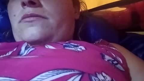 martinhopetaylor online show from May 8, 1:44 am