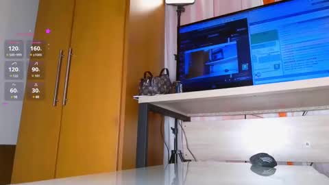 Snapshot of martiniella chatting on February 12, 10:48 pm Antonella Martini online show from February 12, 10:48 pm