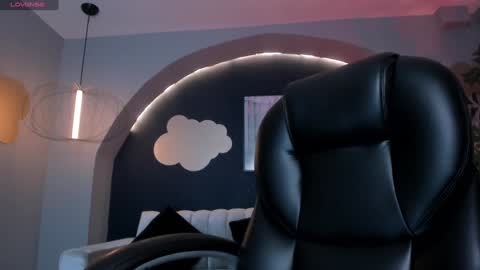 Martinna Bonnet online show from January 9, 10:31 am