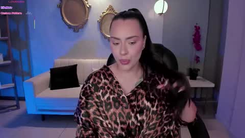 Martinna Bonnet online show from November 24, 3:23 pm