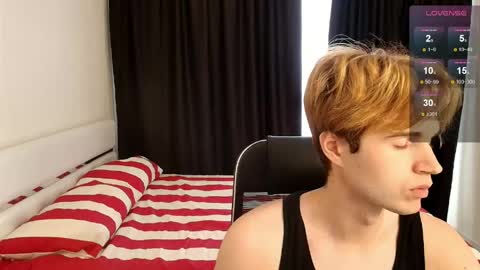 martintw_17 online show from April 27, 6:22 am