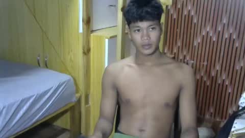 Rey online show from March 8, 10:30 am