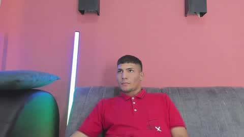 mary_and_damian online show from December 10, 1:33 pm