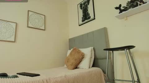 mary_cute9 online show from February 5, 11:59 am