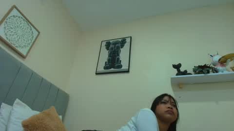 Snapshot of mary_cute9 chatting on June 10, 12:04 pm mary_cute9 online show from June 10, 12:04 pm