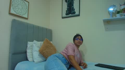 Snapshot of mary_cute9 chatting on July 9, 11:58 am mary_cute9 online show from July 9, 11:58 am
