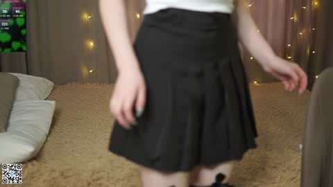 Mary online show from December 13, 8:20 am