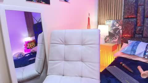 mary_luckaysha online show from June 12, 7:57 pm