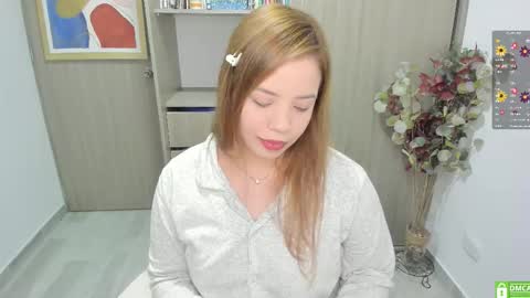 Girl of your dreams  online show from March 29, 12:10 am
