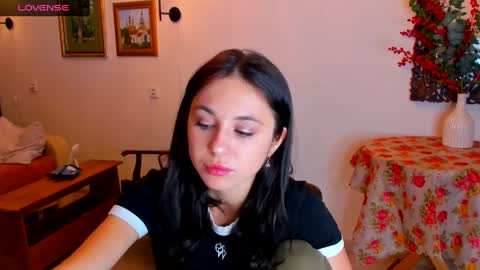 Snapshot of mary_marlow chatting on December 24, 11:44 pm Mary online show from December 24, 11:44 pm