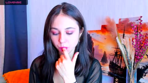 Snapshot of mary_marlow chatting on October 11, 11:36 pm Mary online show from October 11, 11:36 pm