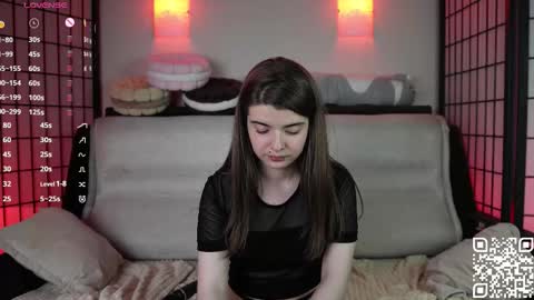 Snapshot of mary_shake chatting on November 19, 11:38 pm Mary online show from November 19, 11:38 pm